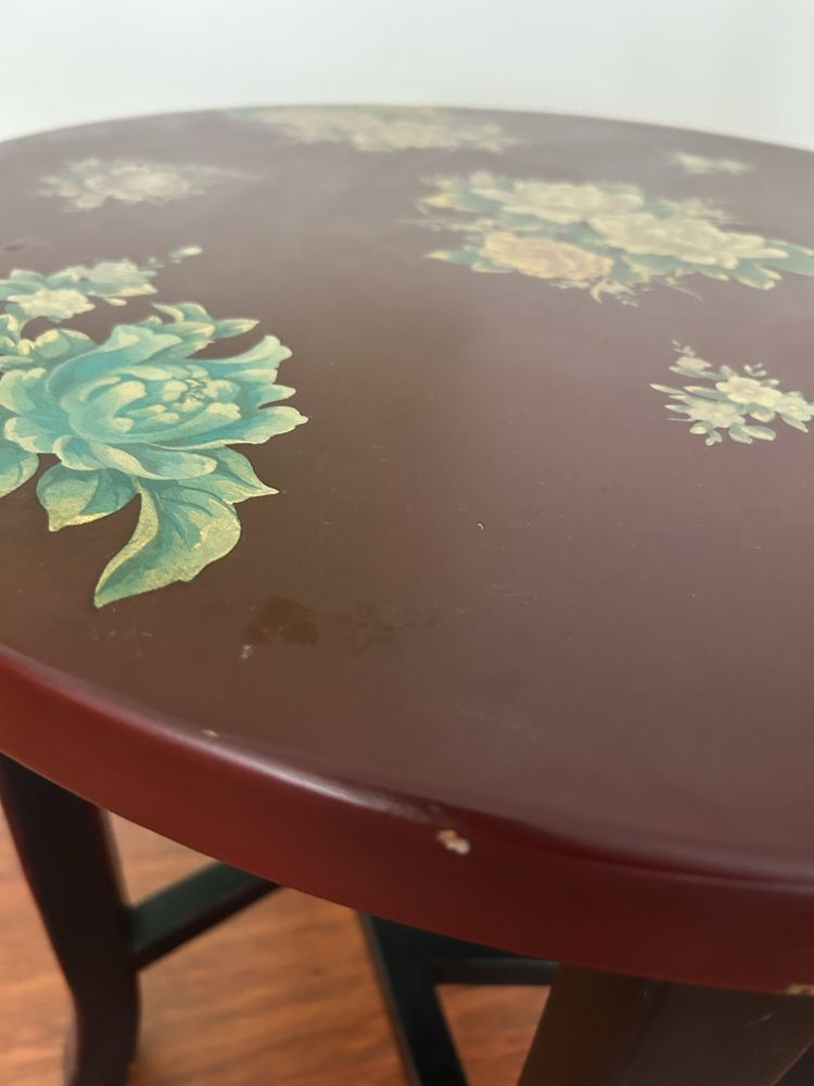 Mesa de apoio asiática