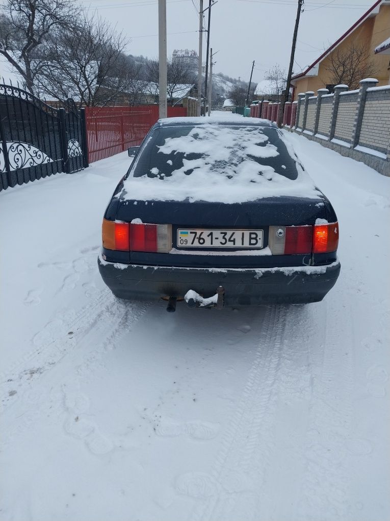 Audi b3 1.8 бензин. 1989 р.в.