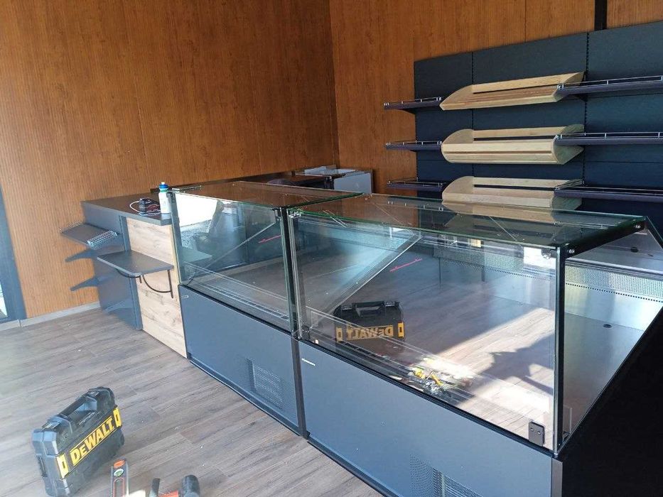 Холодильна вітрина гастрономічна напольна в наявності на складі графіт