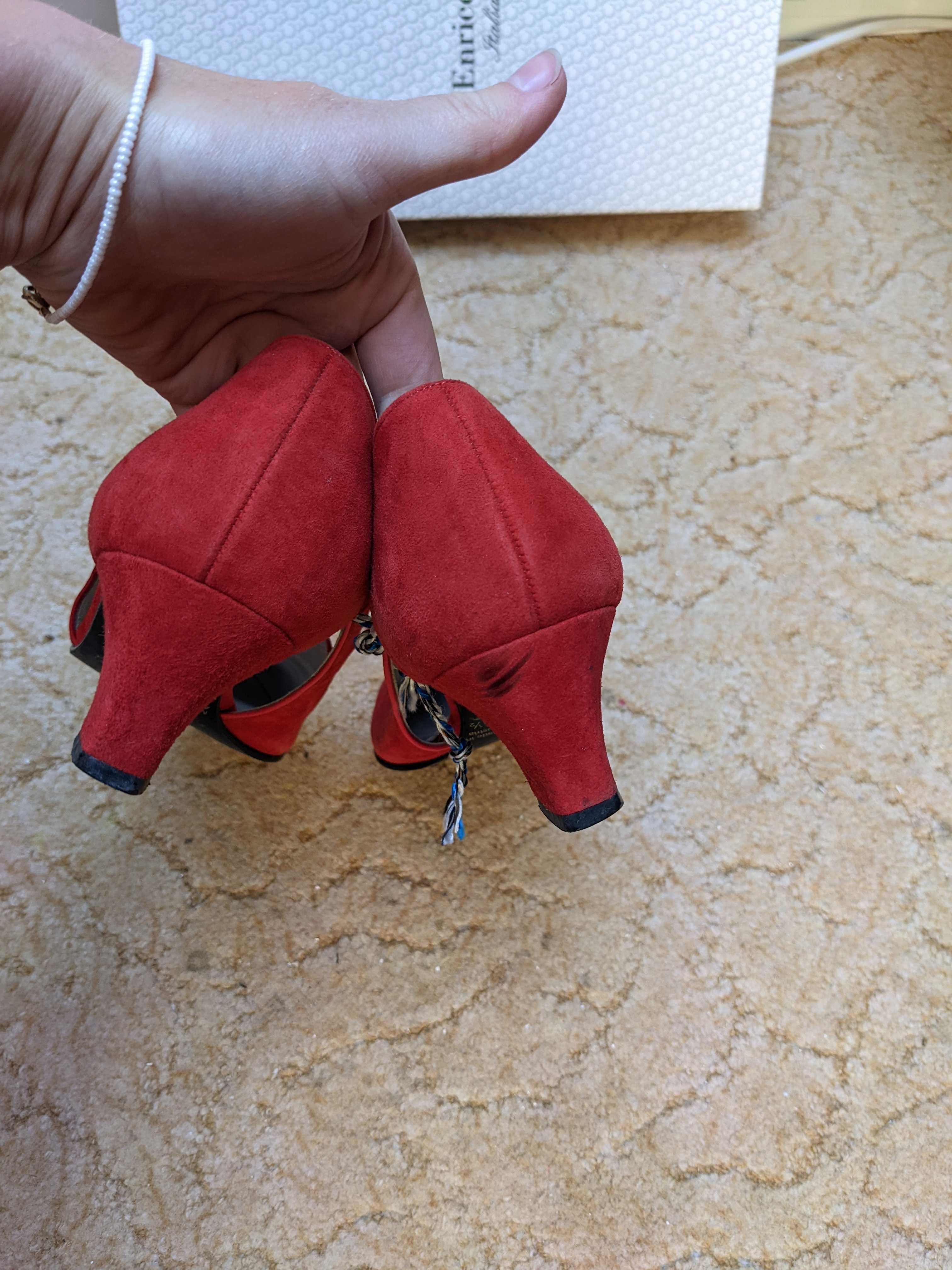 Кожаные красные туфли с Италии, 25 см