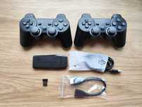 Retro konsola 4K + 2 pady + karta 64GB