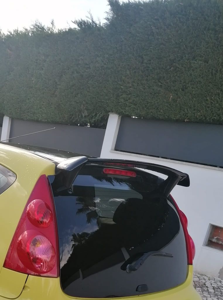 Spoiler para Peugeot 107