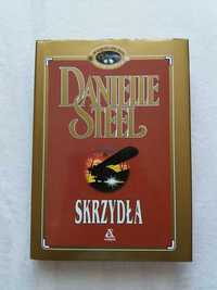 Skrzydła Danielle Steel romans literatura kobieca bdb