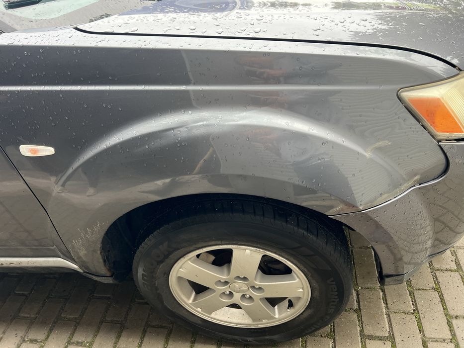 Крило Праве переднє Mitsubishi Outlander XL 2007