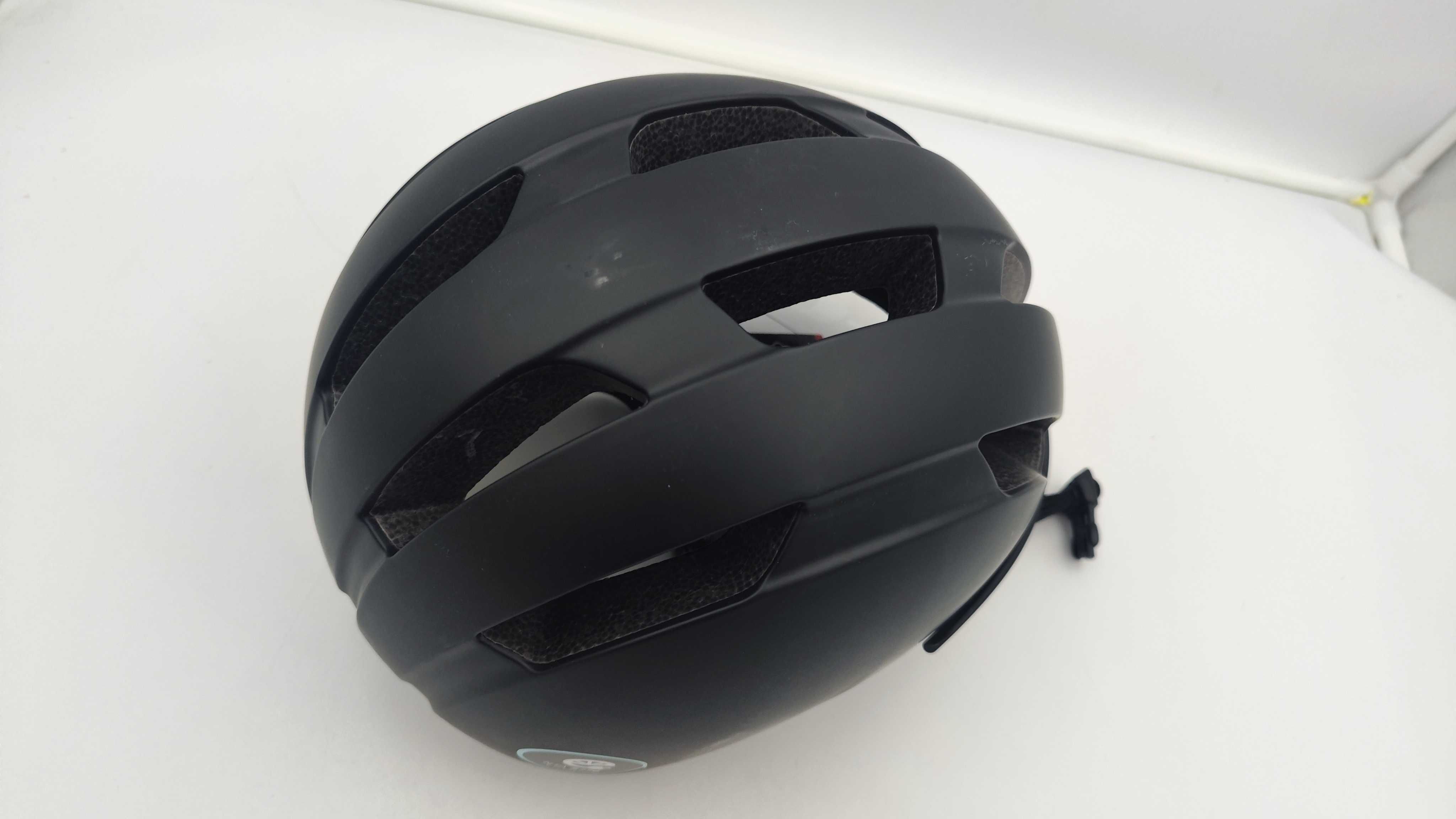 Kask Rowerowy Z Okularami Przyłbicą Agu Urban 54-58cm (AC57)