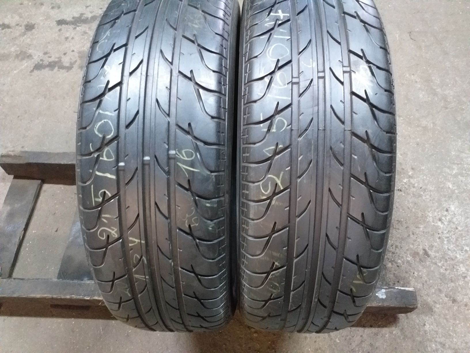 Opony 215/60R17 Kormoran