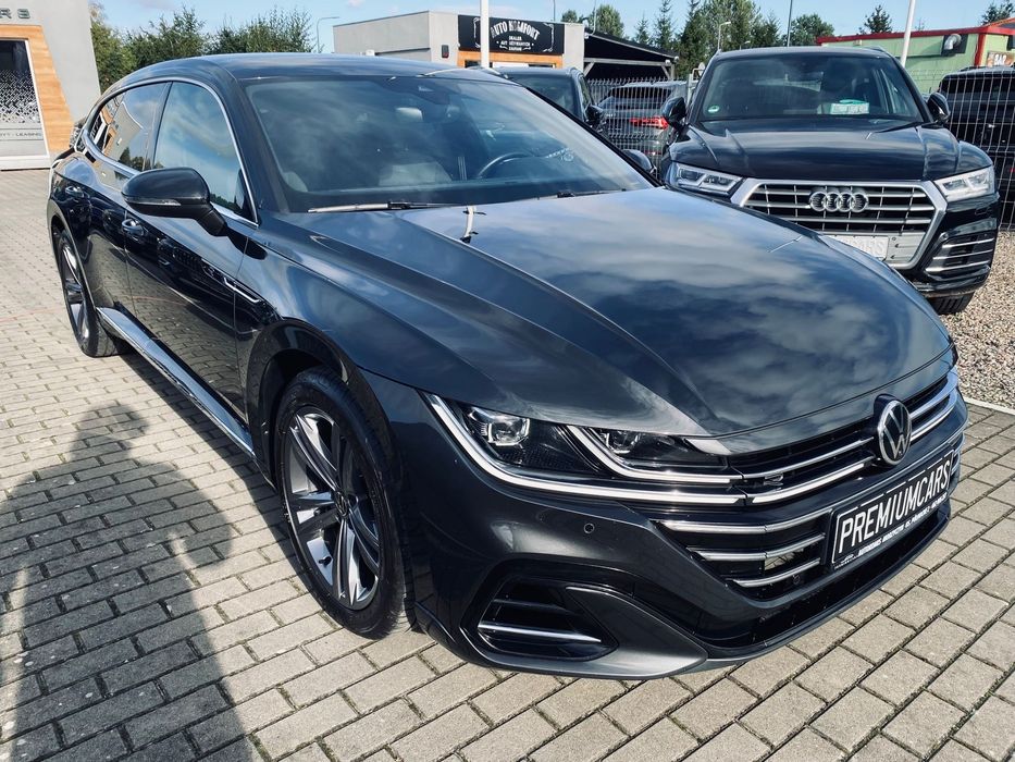 Volkswagen Arteon R-Line Kamera360 ElKlapa IQLight Navi Asystenci DSG KeyLess Ambiente