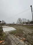 Wynajem utwardzonego placu z wagą 50 ton i biurem. S17