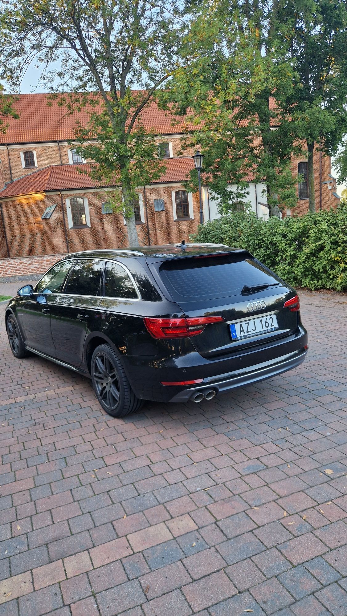 Audi A4 B9 2.0 TDI 190 km Ultra S tronic Virtual Full Led Radary