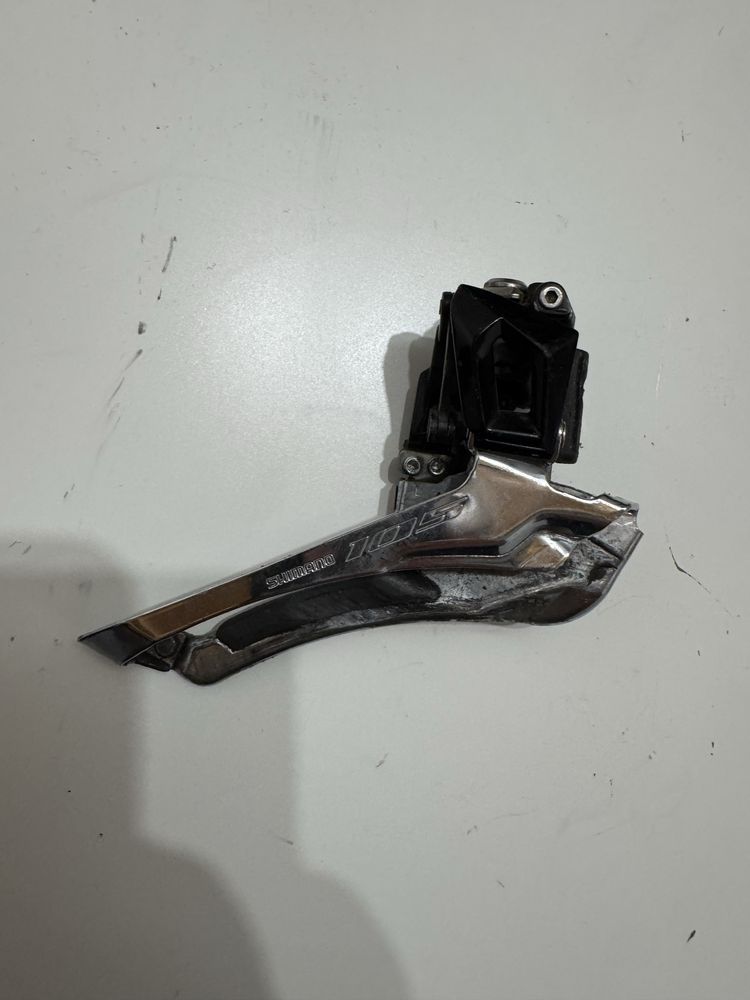 Przerzutka przednia shimano 105 r7000