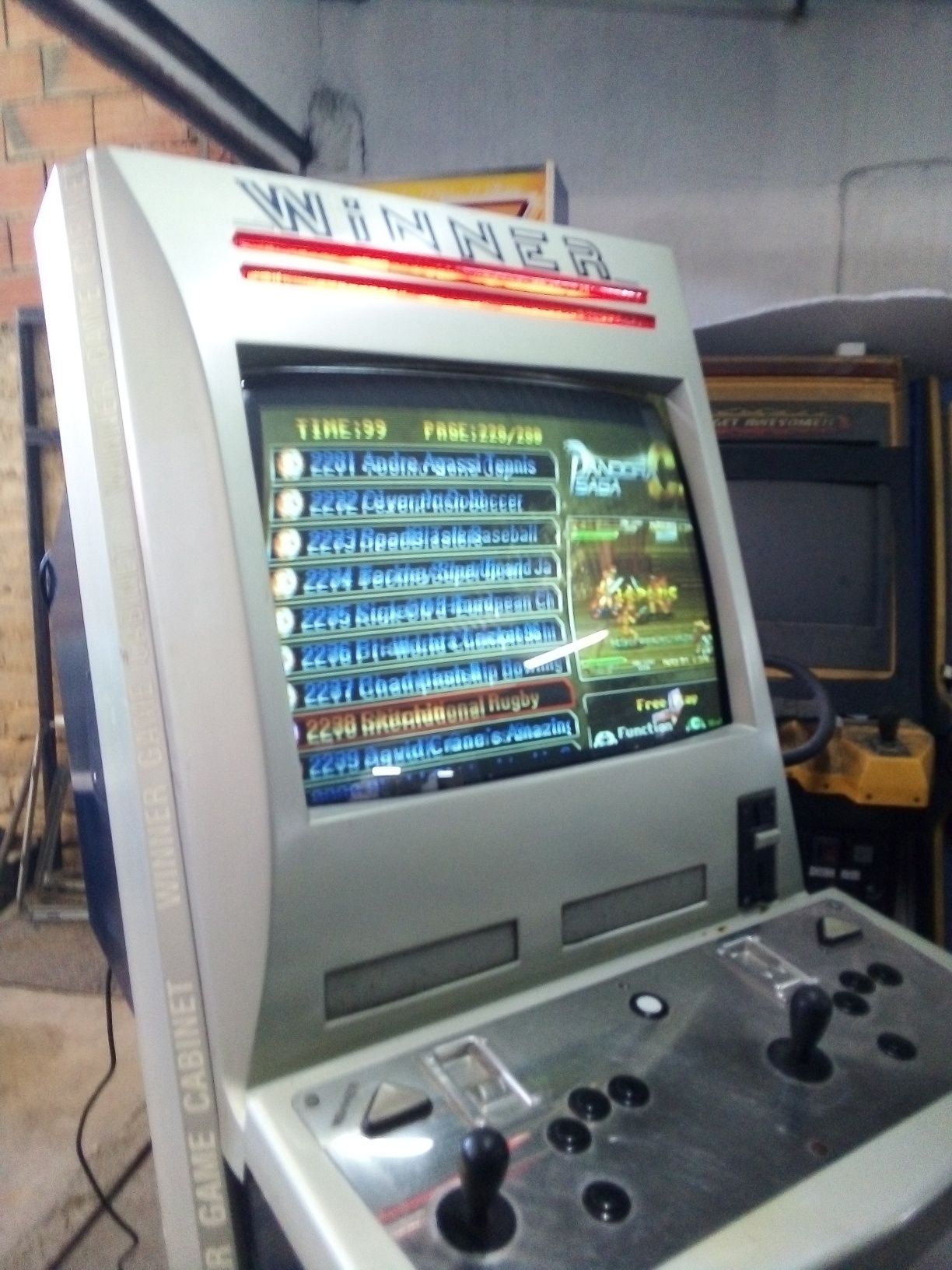 Máquina Diversão 28polg CRT Arcade 520 jogos. Original