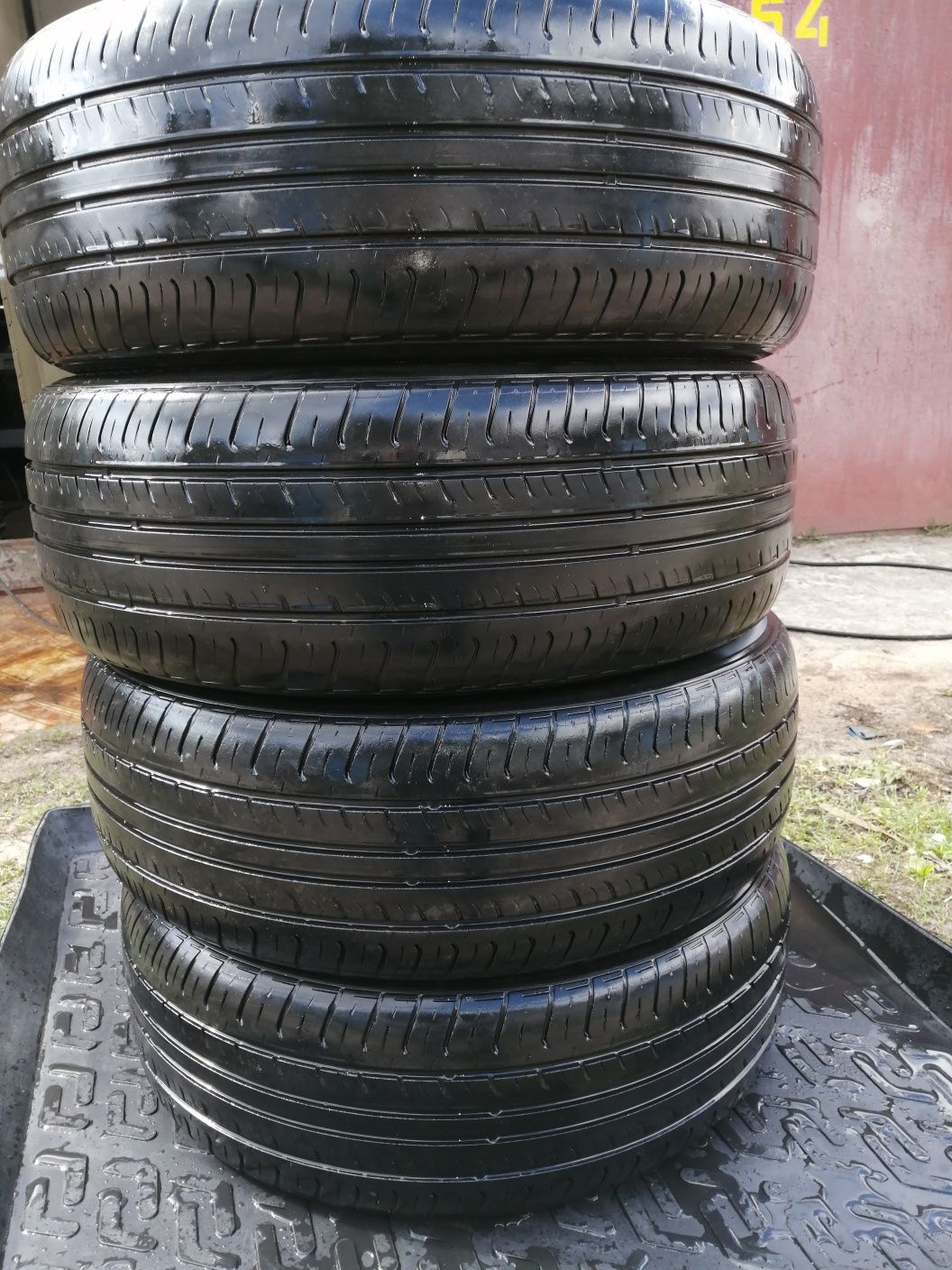 Hankook 225/55/18