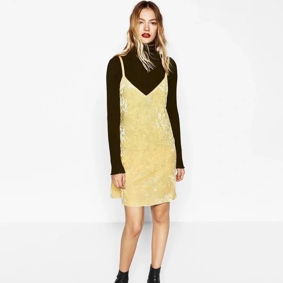 Vestido amarelo Zara