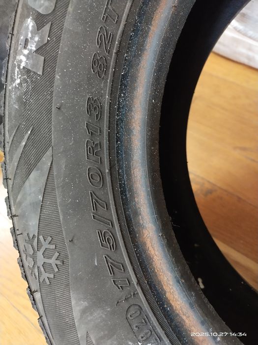 Зимня резина roadstone winguard 175*70r13