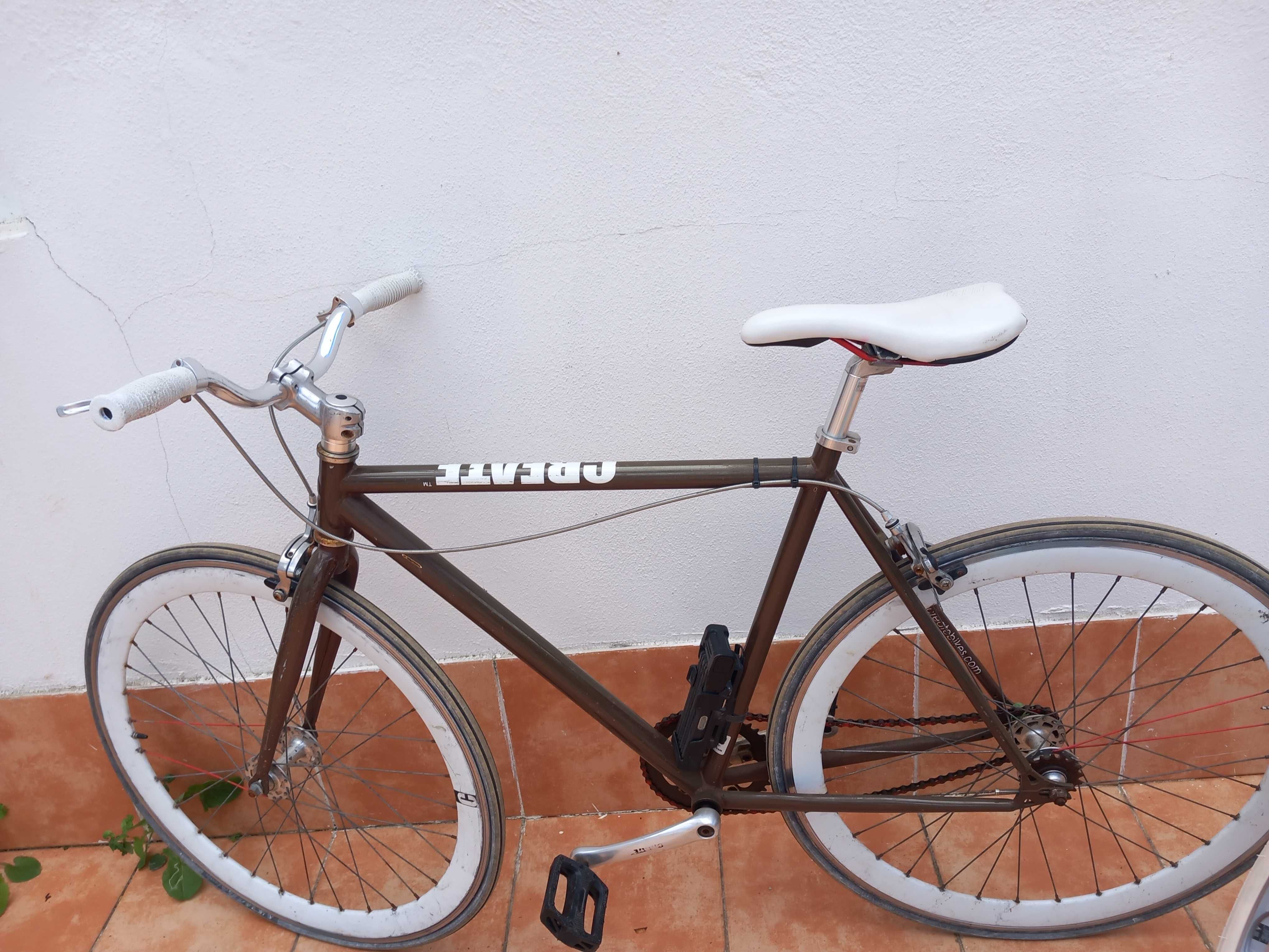 Bike CREATE castanha