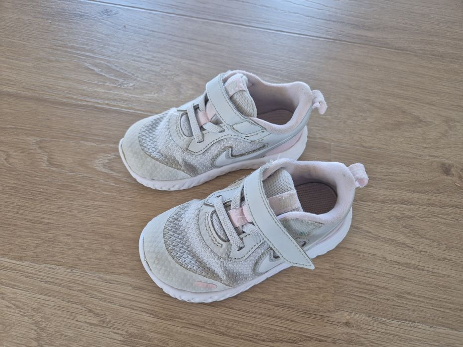Buty sportowe Nike dla dziewczynki