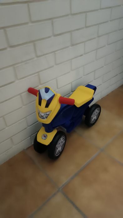 Peças de decoração variadas