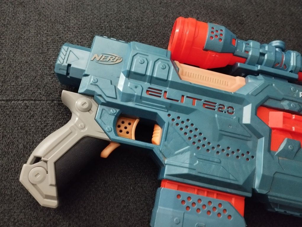 Pistolet NERF automat. Na baterie