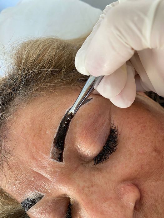 Serviços de Estética - zona Sesimbra - Unhas, Pestanas, Laser, outros