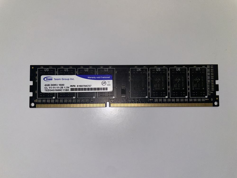Оперативна пам'ять Team Elite DDR3L-1600 4096MB PC3L-12800