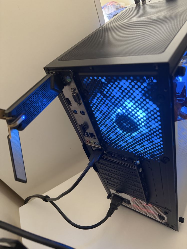 PC Gamer + Periféricos