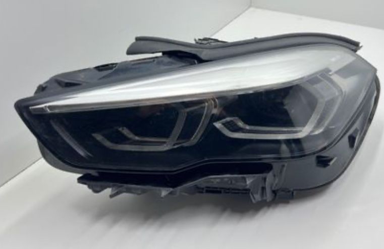 Farol led BMW esq serie 2 F44