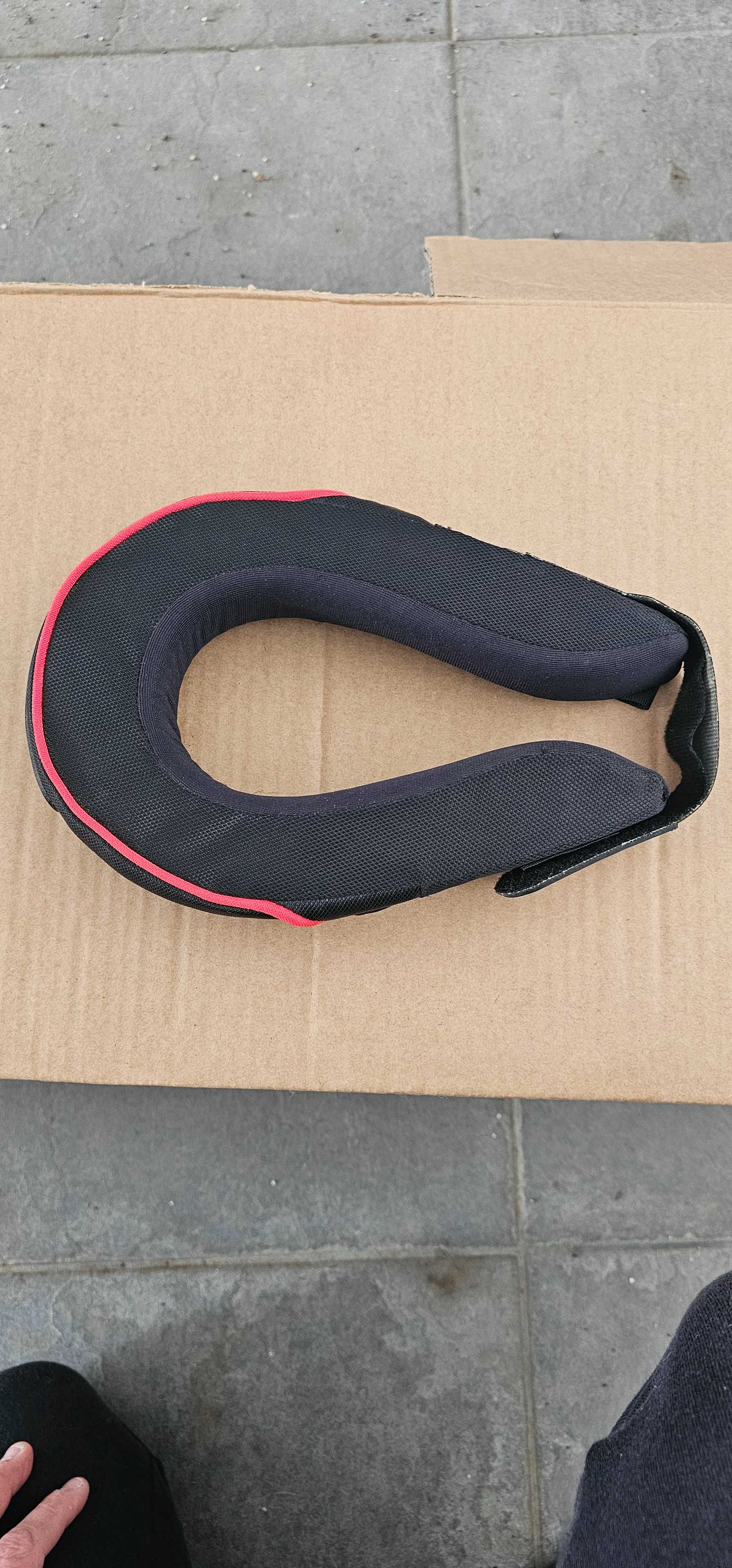 Protecção pescoço mota/bicicleta