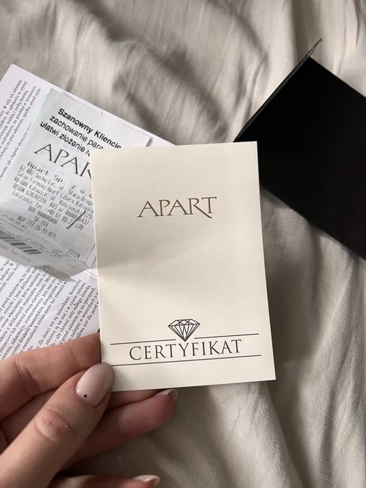 Idealne na prezent – złote kolczyki z diamentami 0,15 ct + certyfikat