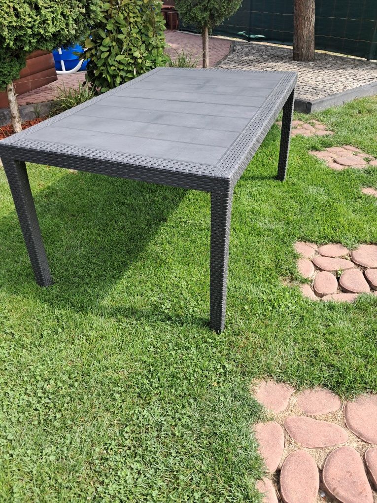 Stół ogrodowy  150×90×70