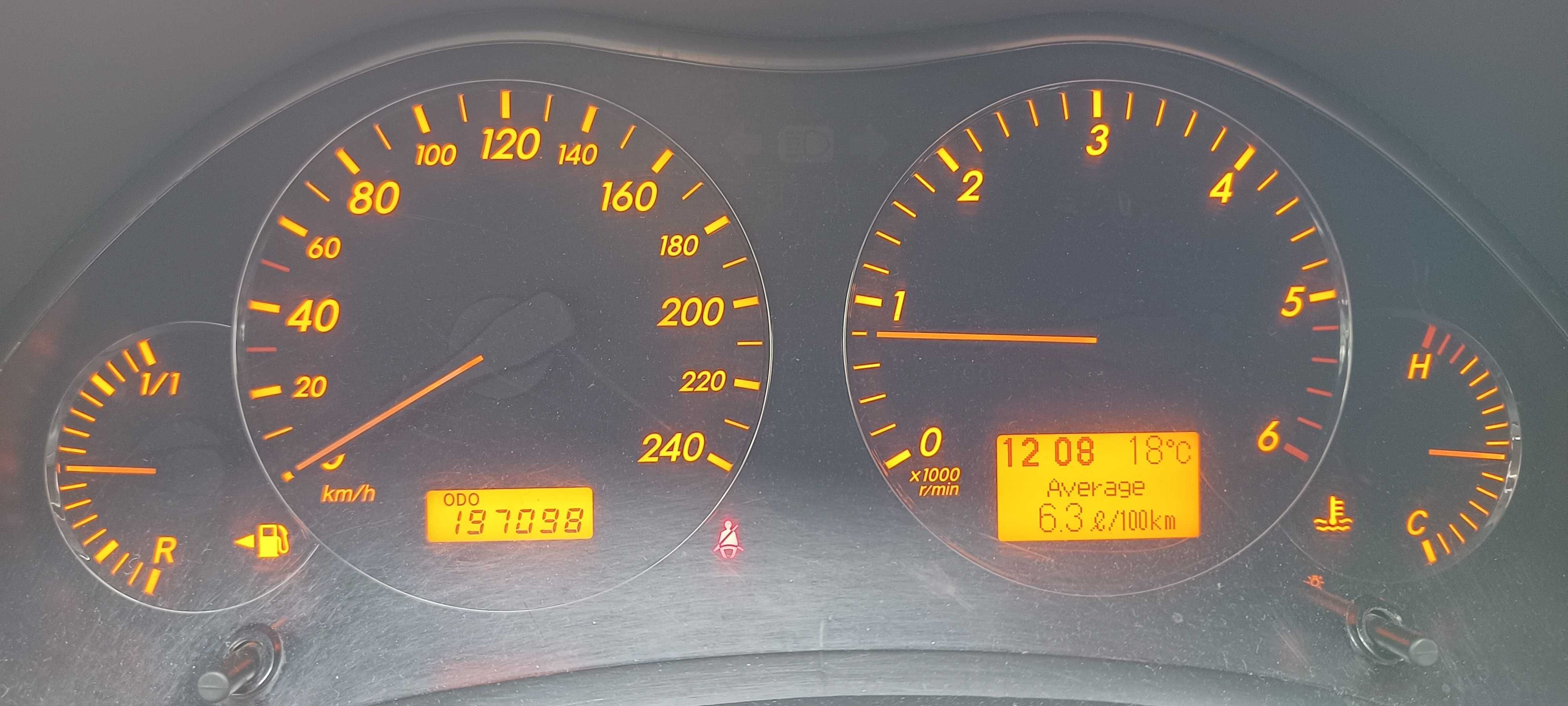 Toyota Avensis 2.0 D-4D Sol plus+NAVI