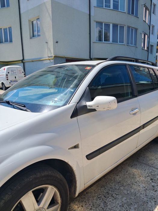 Продам машину Megan 2