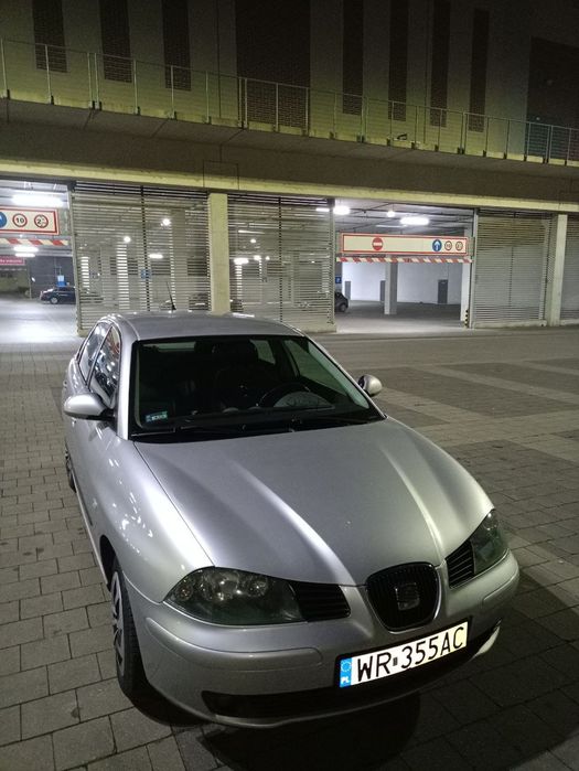 Seat Ibiza w dobrym stanie 1,4