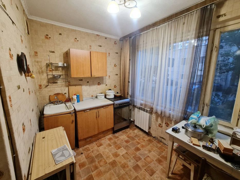 Продам 3 кім.квартиру, Оболонський пр.33-а, 62,1м², суміжно-окремі