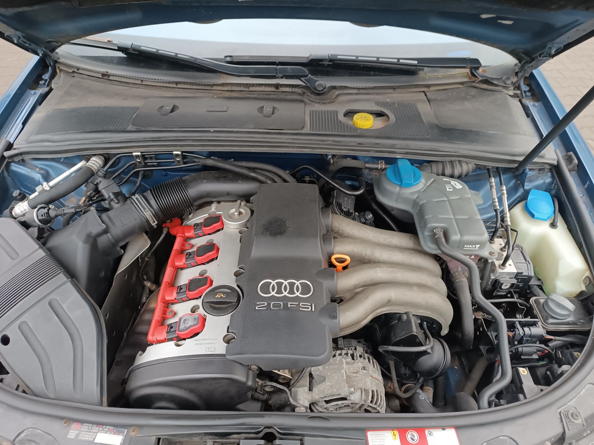 Audi a4 combi 2.0 benzyna.