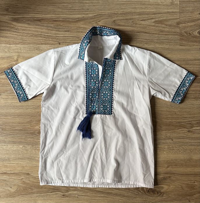 Нова вишиванка на хлопця 7-8 років