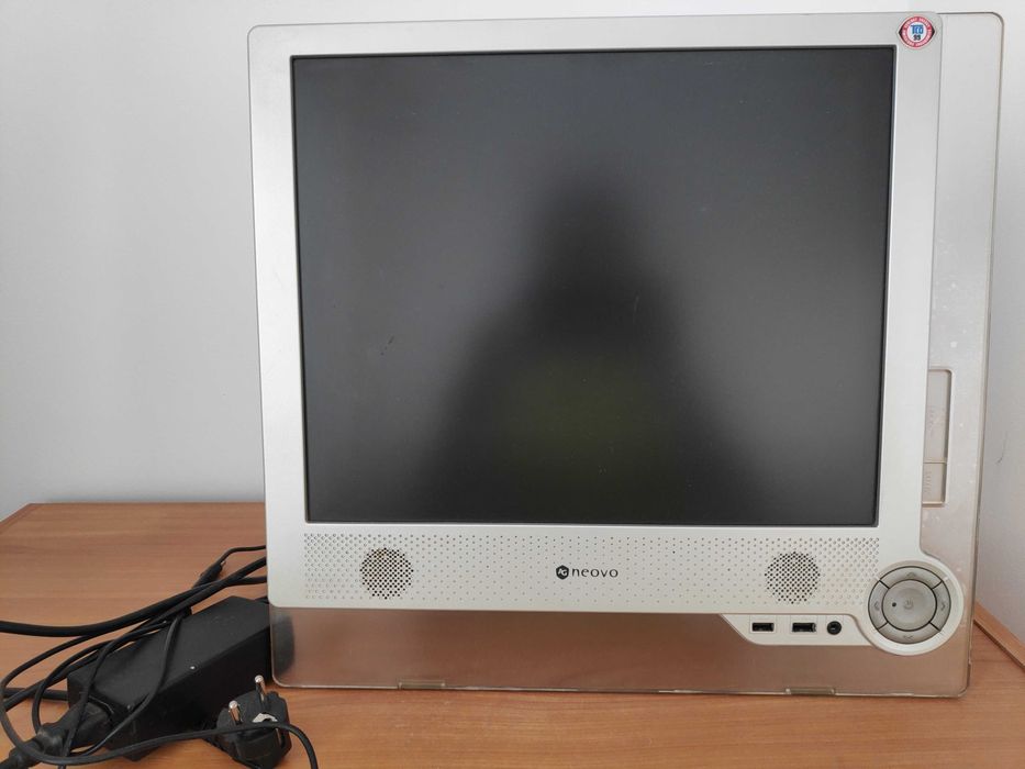 Monitor neovo m-17 LCD srebrny