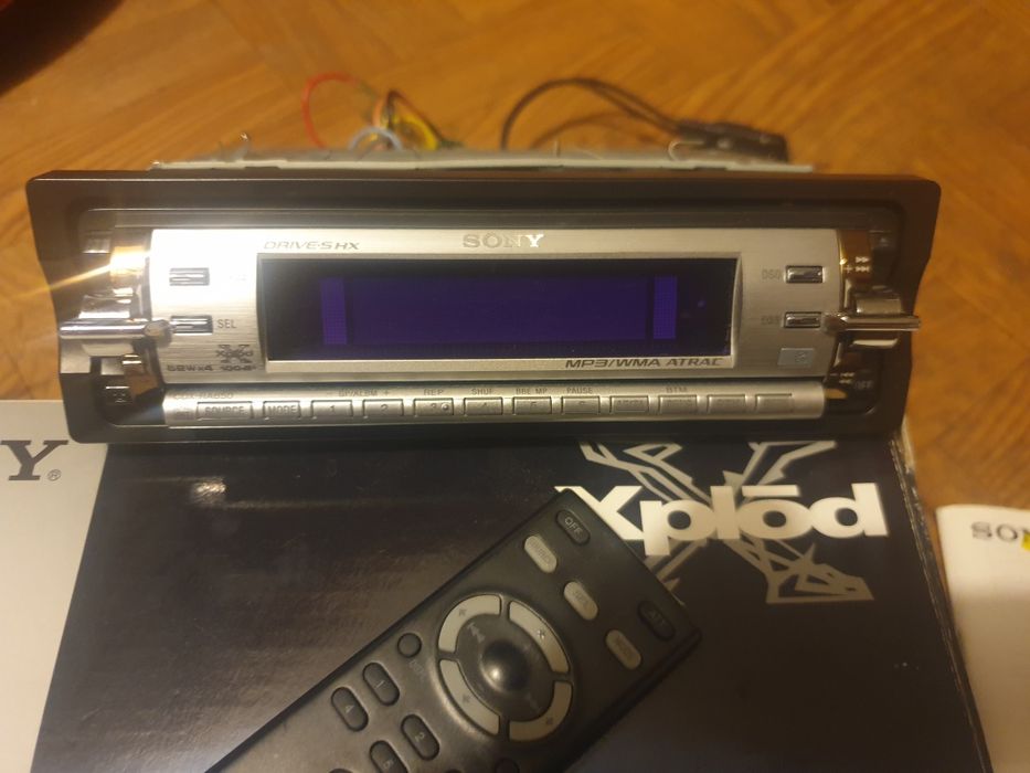 Radio Sony Xplod CDX-RA65O mp3, pilot