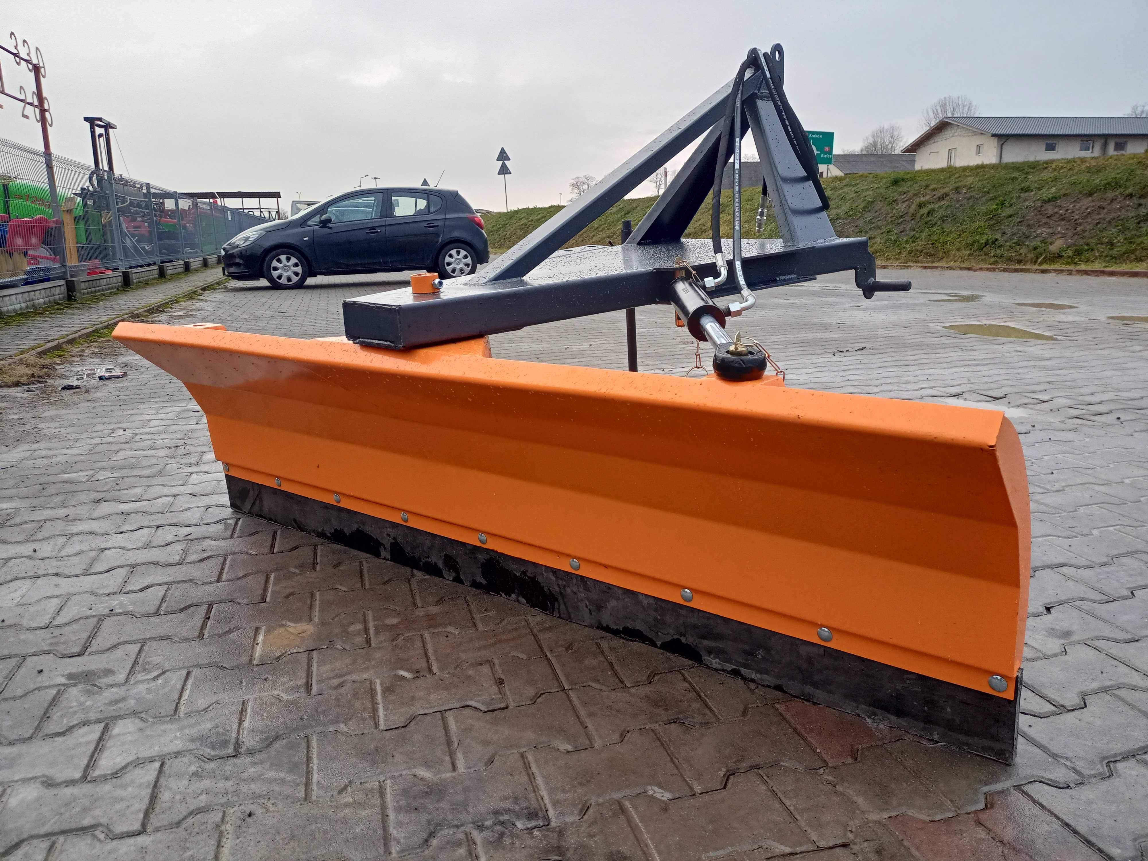 Zgarniacz śniezny obrotowy 360stopni z płynną mechaniczną regulacją