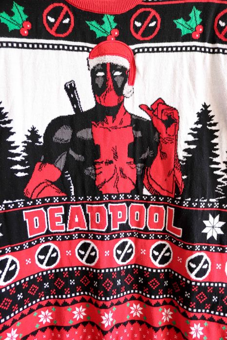 Чоловічий светр новорічний Дедпул Deadpool червоний санта світер XL