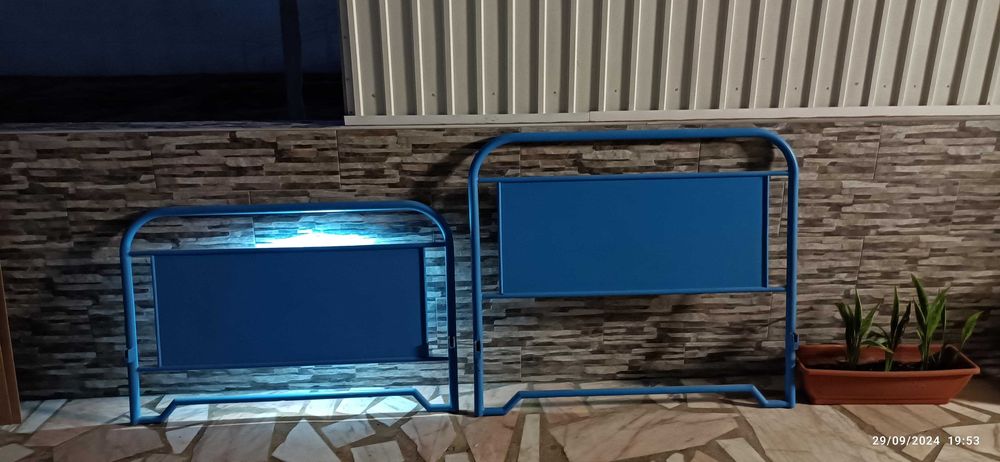 Cama de ferro antiga