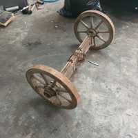 Eixo de carro de bois antigo