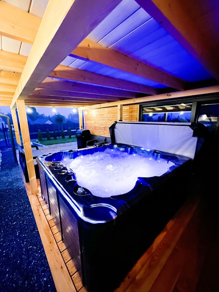 Dom z jacuzzi na wyłączność. Apartament, domek ! Jakuzzi, balia.