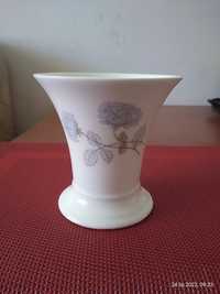 Wazon z porcelany Ice Rose Wedgwood