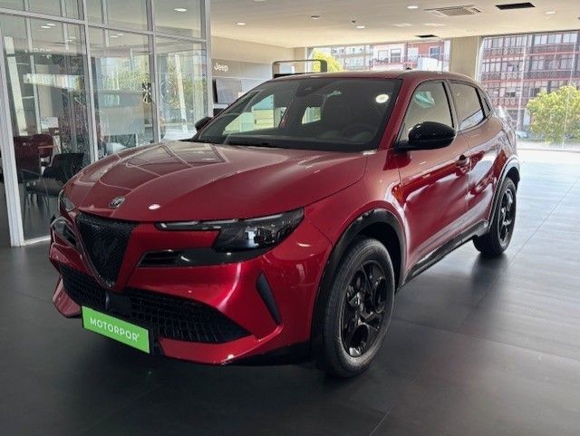 Alfa Romeo Junior 1.2 eDCT6