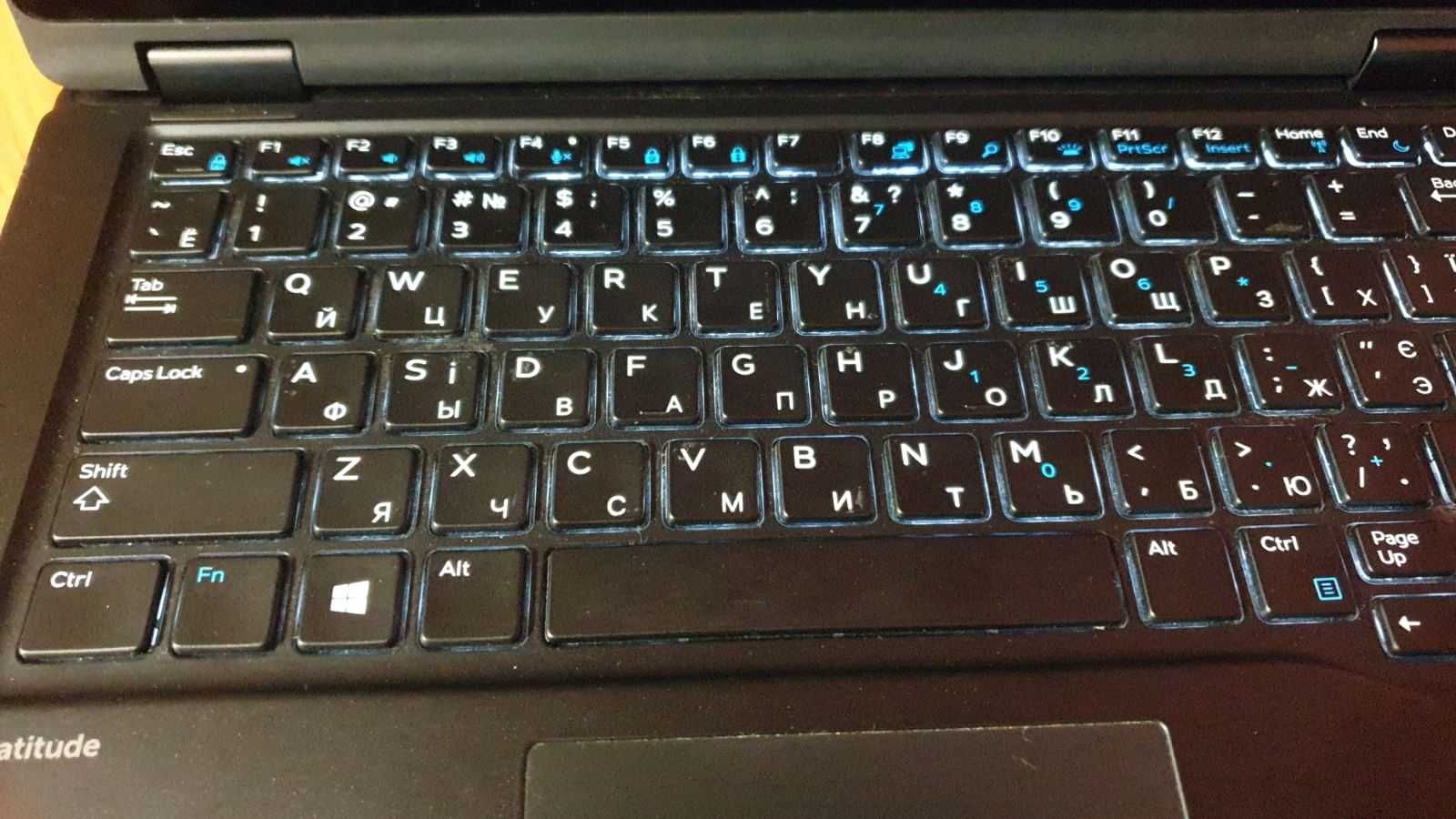 Ноутбук Dell 13 дюймов i5, планшет