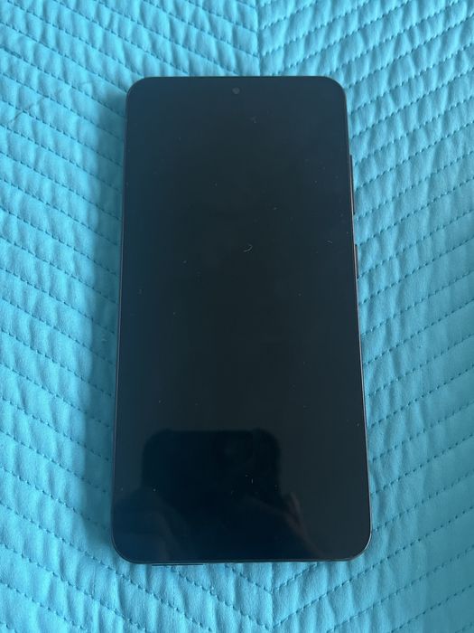 Samsung S23 modelo base *como novo*