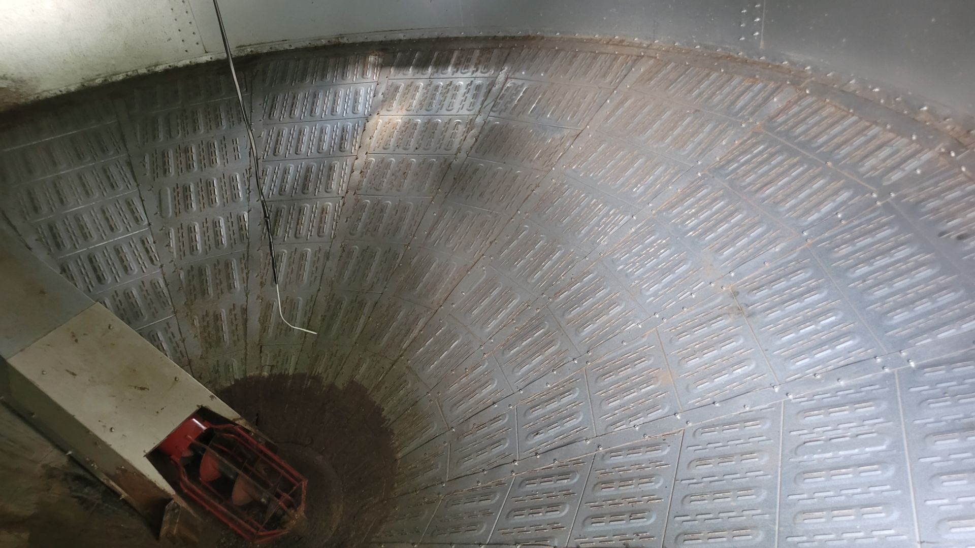 Sprzedam  silos zbożowy 60WR