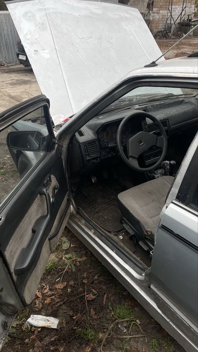 Mazda 3 BF 1.6 газ4/бензин На Ходу Обмен Торг реальноу покупателю