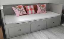 Łóżko rozkładane z szufladami Ikea Hemnes szare