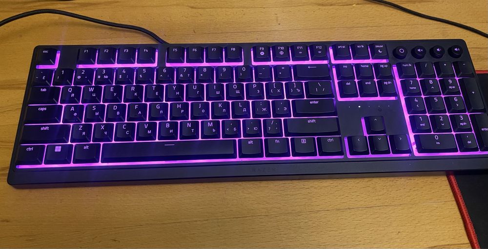 Продам Razer Ornata V3